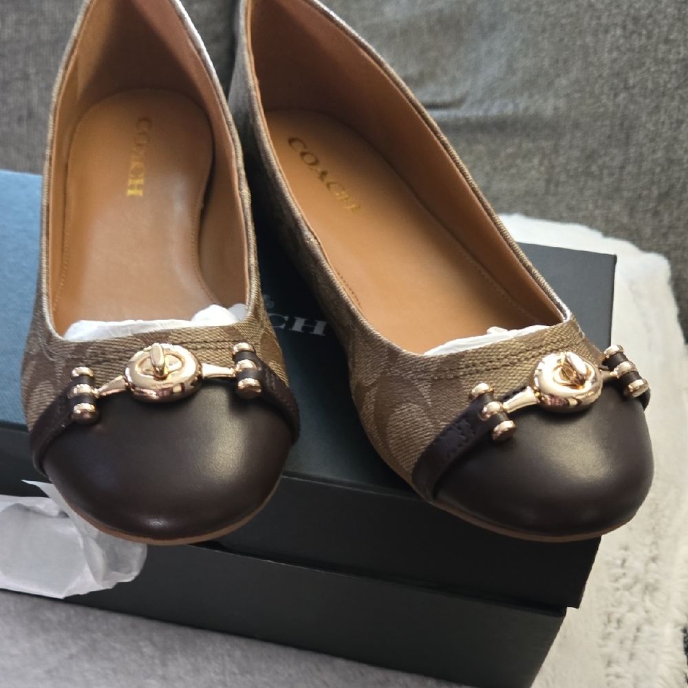 Coach Women's Brown and Tan Flats With Coach Signature Buckle/Clasp